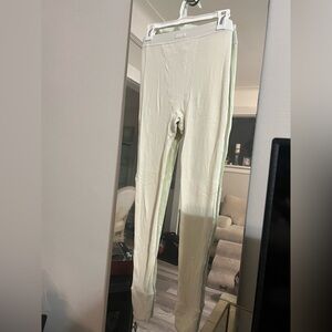 SKIMS Ribbed Cream Leggings